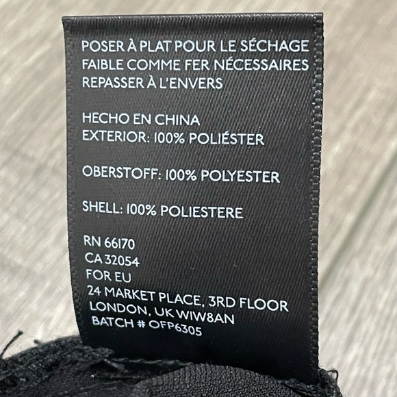 Urban Outfitters Black Cowl Neck O-Ring Belt Wide Leg Cropped Jumpsuit Sz 0 Booo - Picture 9 of 9